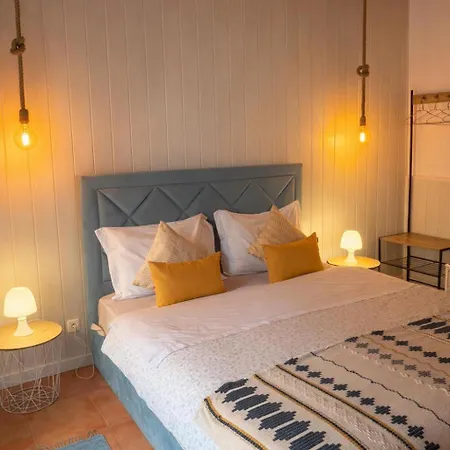 Cantinho Do Sol * Mosteiros (Azores)