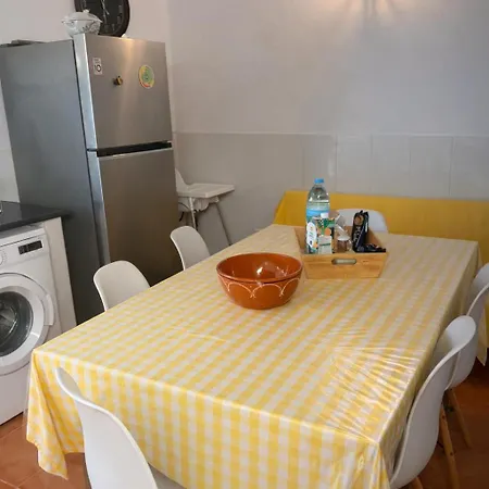 Cantinho Do Sol Casa de Férias Mosteiros (Azores)